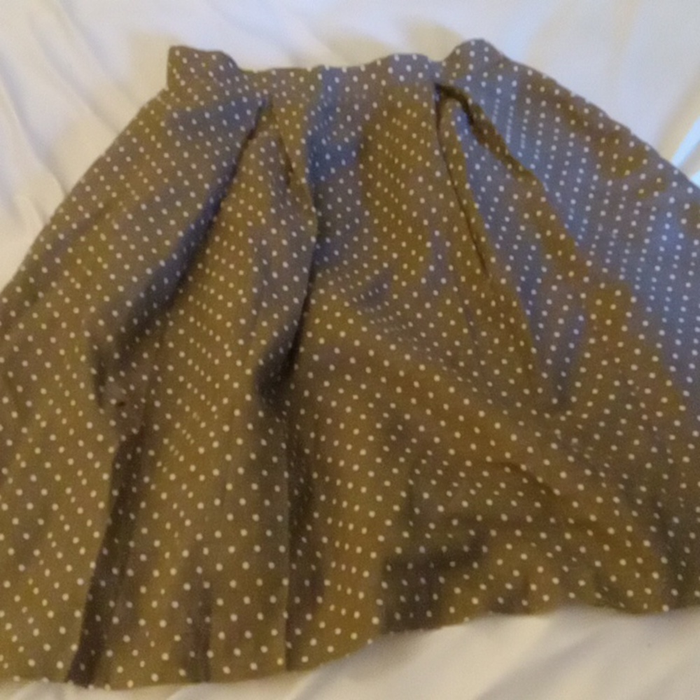 Dark brown or green circle/skater skirt (S)